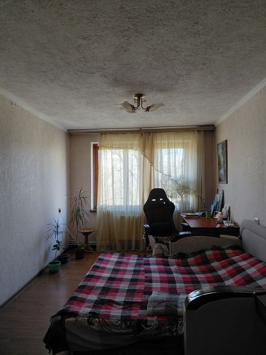 Продам 3 кімнатеу квартиру