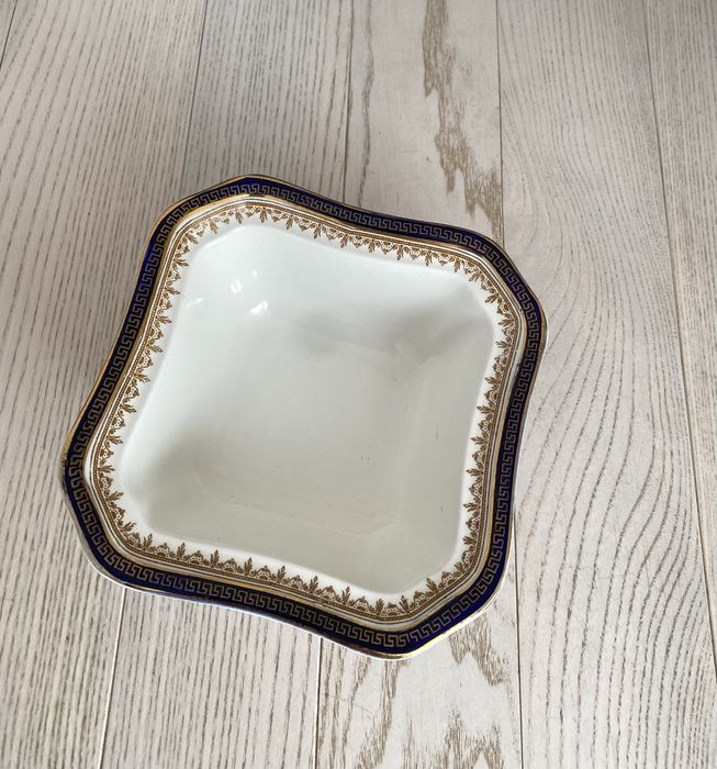 Салатник Wedgwood фарфоровый редкий кобальт позолота