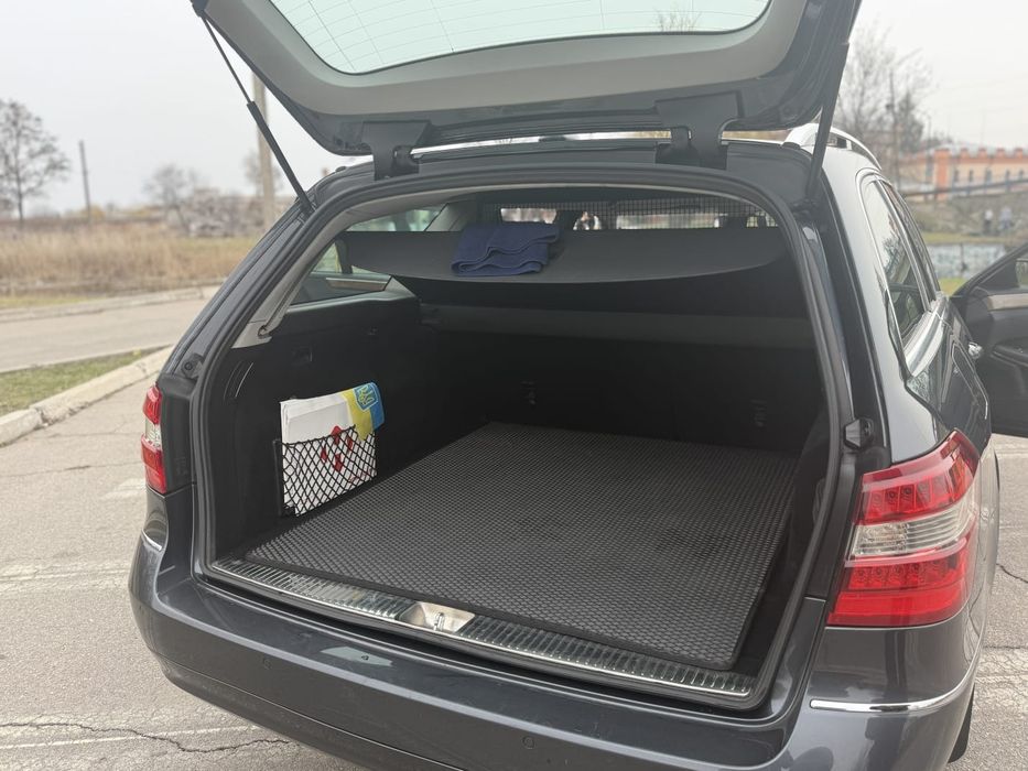 Mercedes E 212 универсал