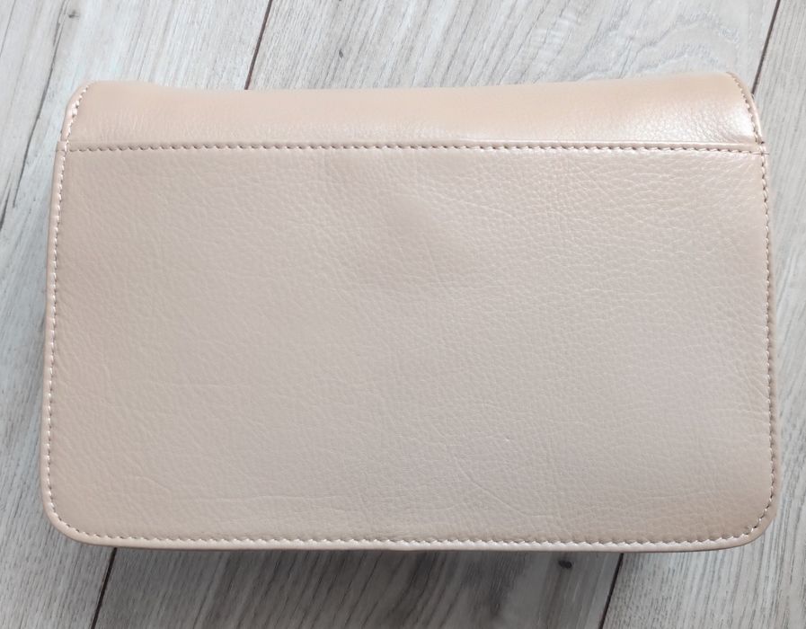 Ochnik TORES-1080D-81 - Beżowa mała skórzana torebka damska