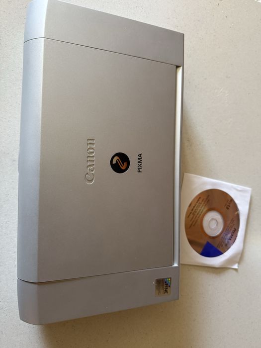 Портативний кольоровий принтер Canon pixma ip90