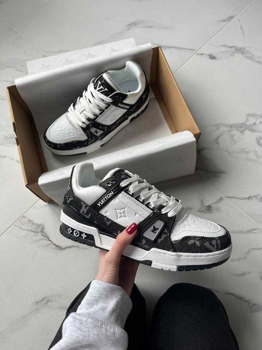 36-45 Louis Vuitton Trainer White Black КРОСІВКИ
