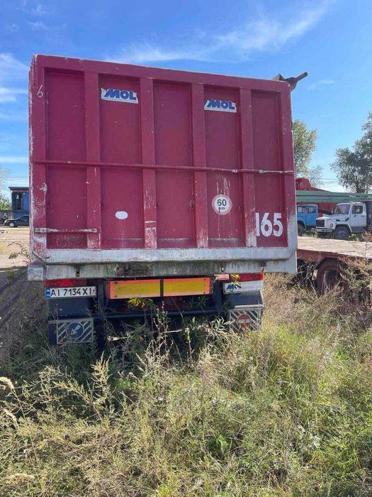 Продам напівпричеп самоскид MOL K85F 2006 року