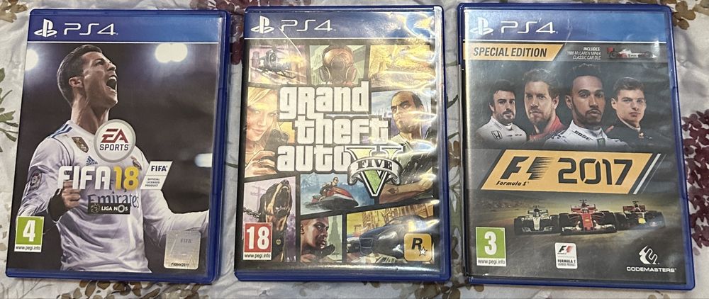 Jogos PS4: GTA V, MK XL, COD e outros (Lotes de 3 ou Lote Completo)