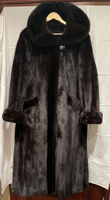 Шикарна норкова  шуба Греція
