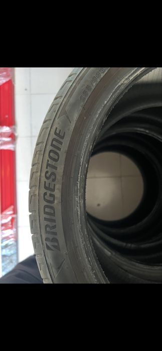 Pneus novos com 2000kms