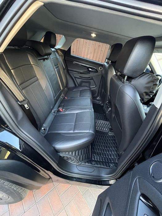 Land Rover Range Rover Evogue P250 S 2022 рік