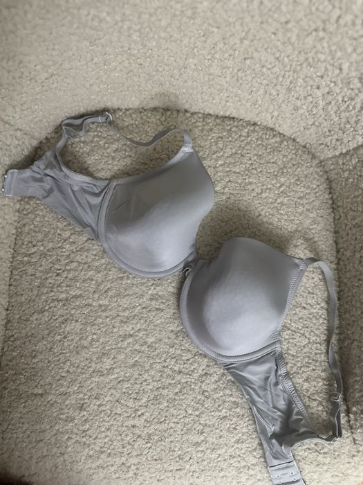 Бюстгальтер ліф next 32 D