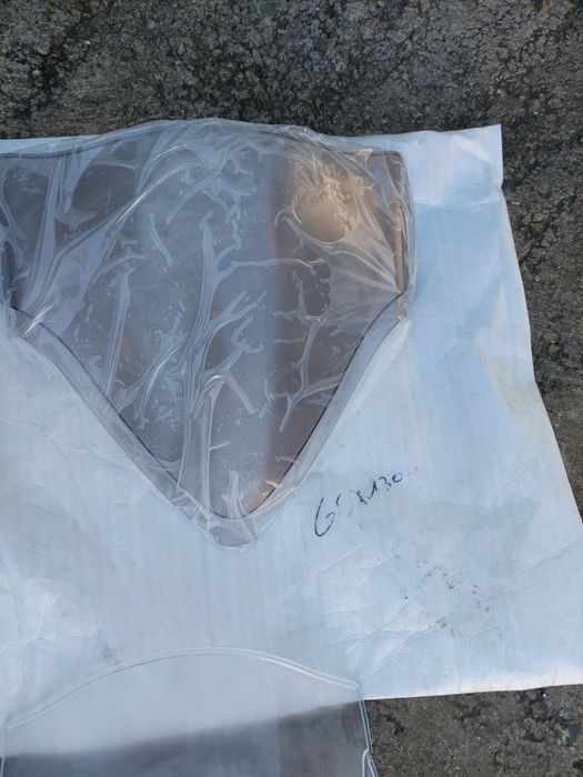 Szyba owiewka Suzuki