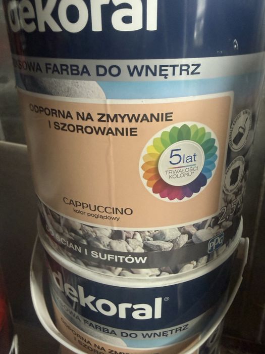 Farby decoral 2,5l 2 szt za 60 zl
