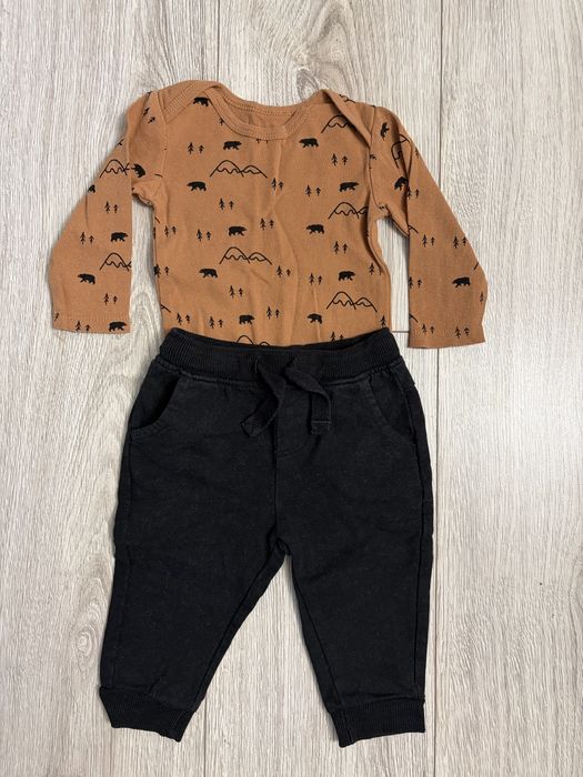 Zestaw body + spodnie dresowe