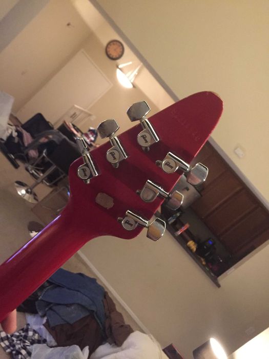 Gibson Flying V 1984 Red com Estoja Original