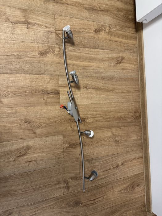 Lampa halogenowa sufitowa