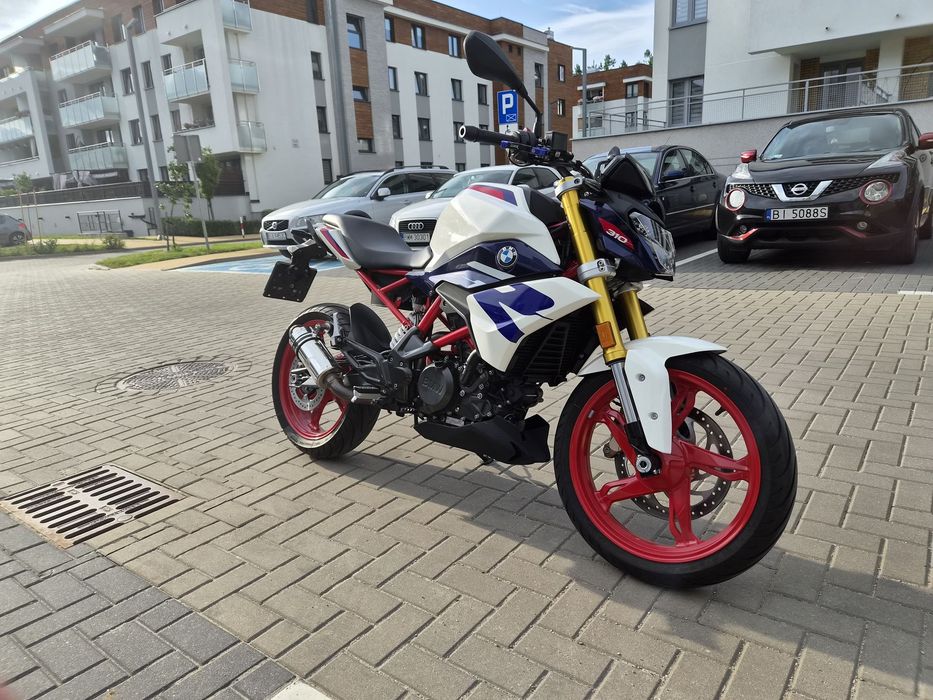 BMW