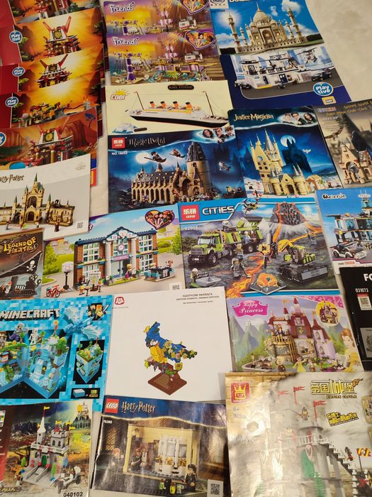 Instrukcje do klocków  LEGO, wybór mix