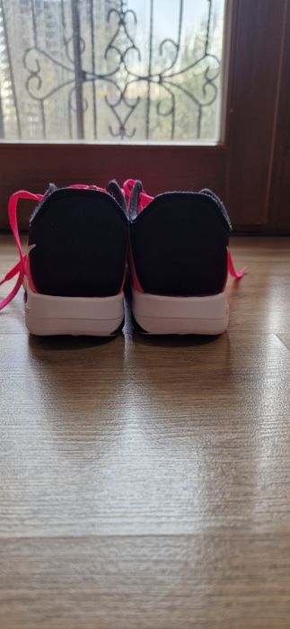 Кросовки Nike оригинал (размер 39, 25 см)