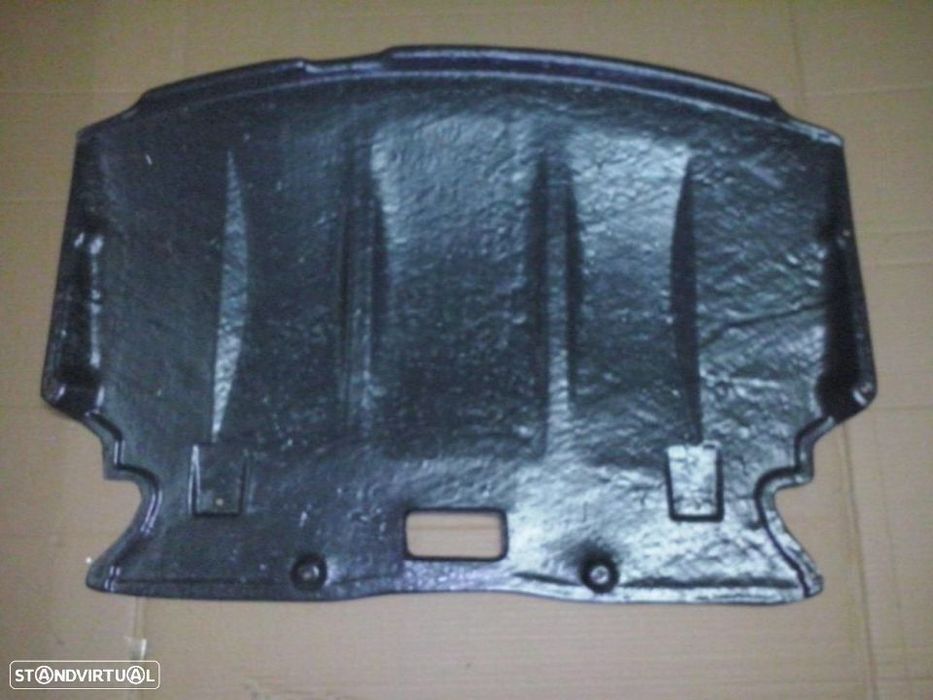 forra plástica Bmw Serie 5 E60 e E61 ( NOVA )