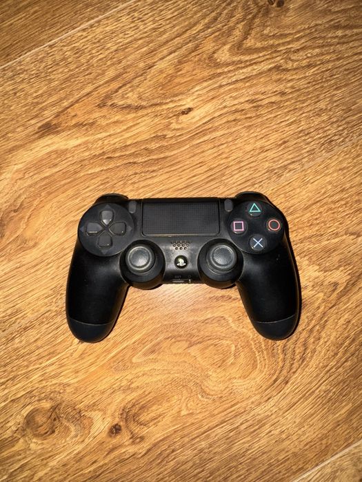 Play station 4 slim 1TB + 12 gier