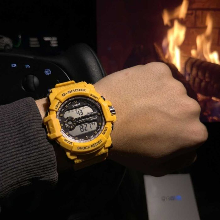 Casio G-Shock 1863 M