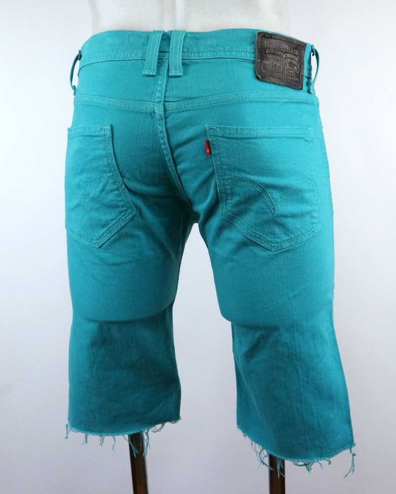 Levis 511 rozmiar W32 spodenki jeansowe szorty pas 2 x 43 cm