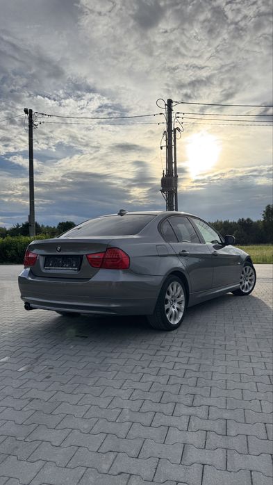 Bmw e90 320d lif