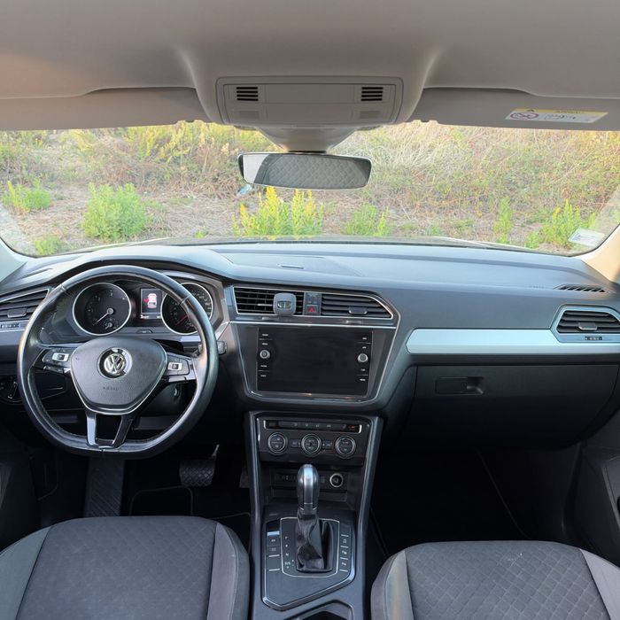 VW Tiguan 2.0 TDi AUTO 2018 *DESDE 259€ MÊS*