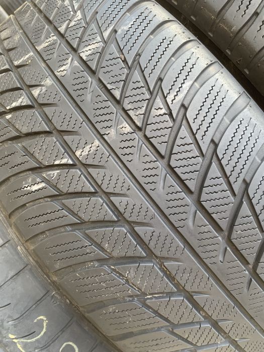 225/50R18 Bridgestone Runflat (2шт)