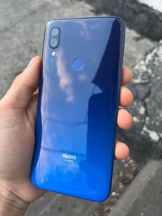 Xiaomi Redmi 7 4/64GB полностью рабочий