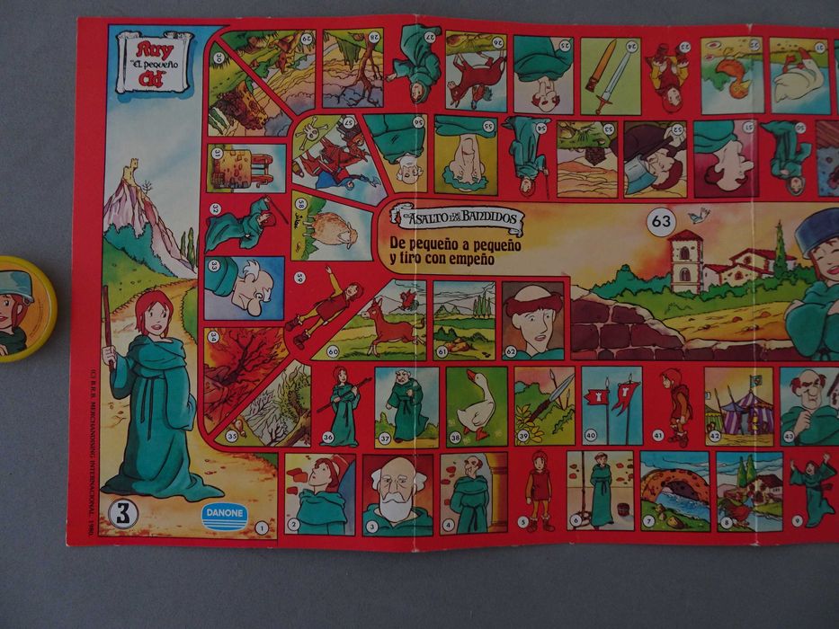 Antigo tabuleiro de jogo Danone Assalto dos Bandidos Ruy Cid + Chapa