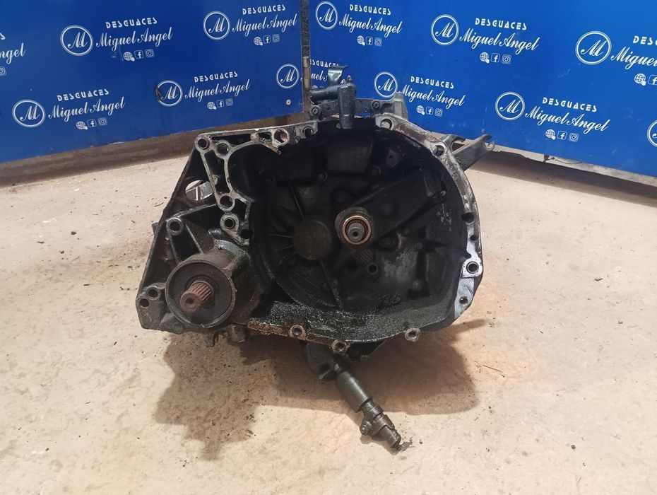 Caixa De Velocidades Renault Megane I Fase 2 Berlina Ba0