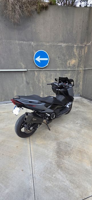 Yamaha Tmax 560 tech max