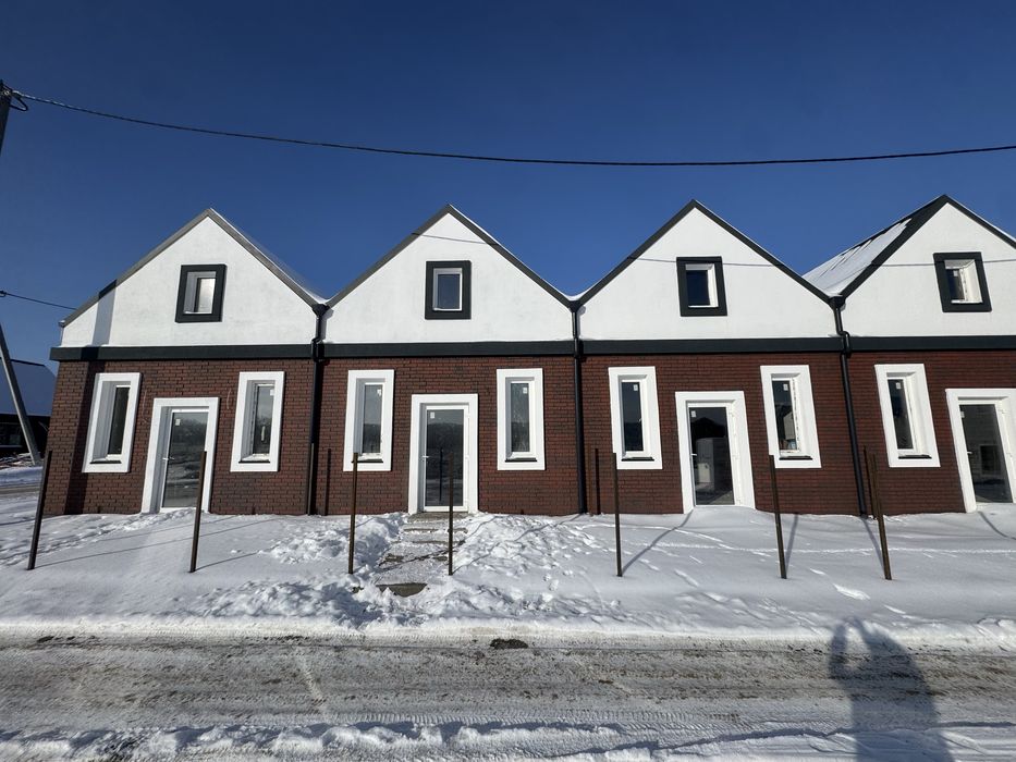 Таунхауси в Михайлівці-Рубежівці. Повна вартість від 16 тисяч