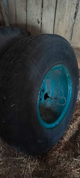 Koła/Opony/Felgi/ 11.00xR20/przyczepa rolnicza