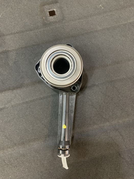 Вижимний підшипник рено трафік 2