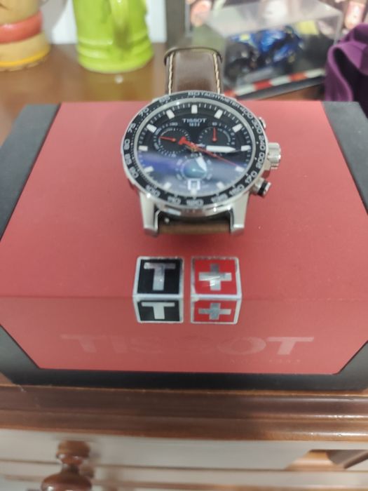 Relógio da marca tissot