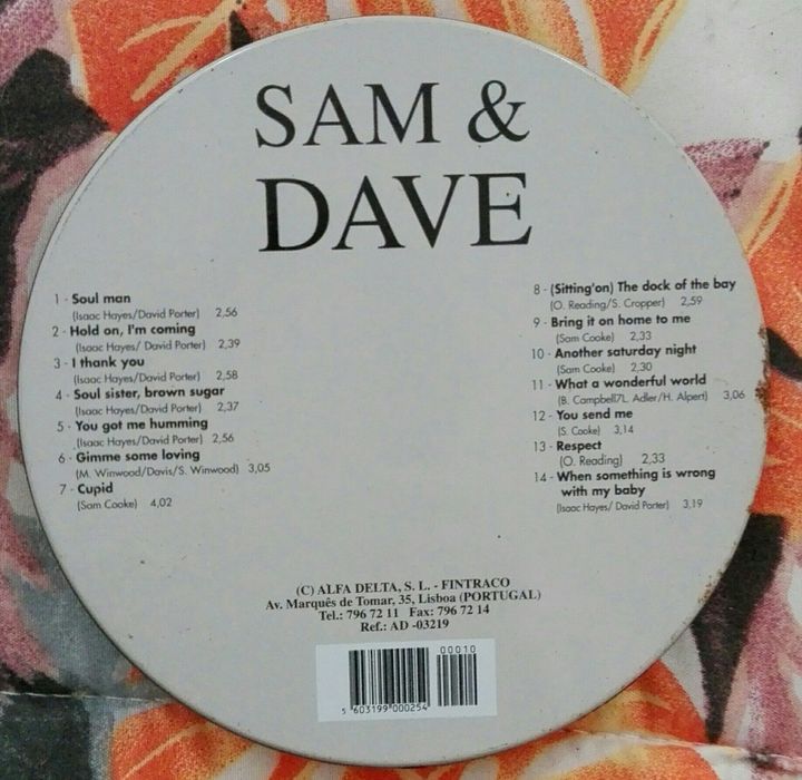 Cds - The Platters, J Brown, Sam & Dave, L Armstrong, Tina Turner