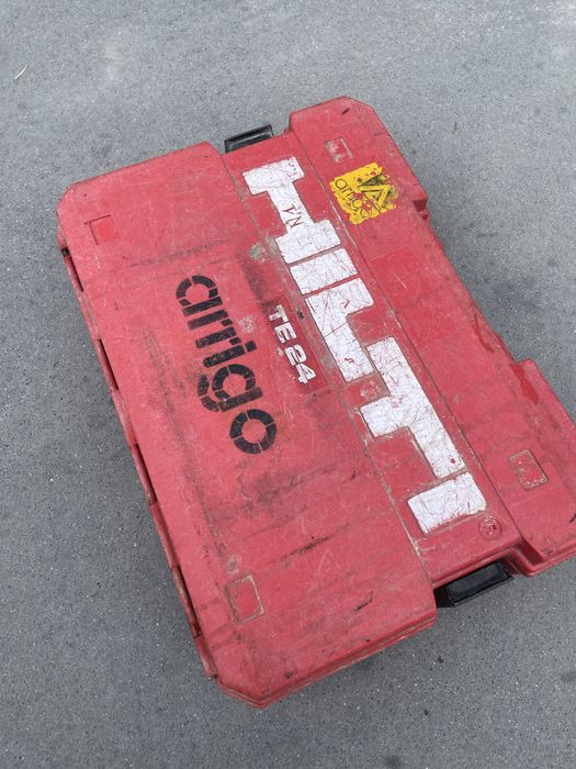 Caixa Martelo Perfurador Hilti TE 24
