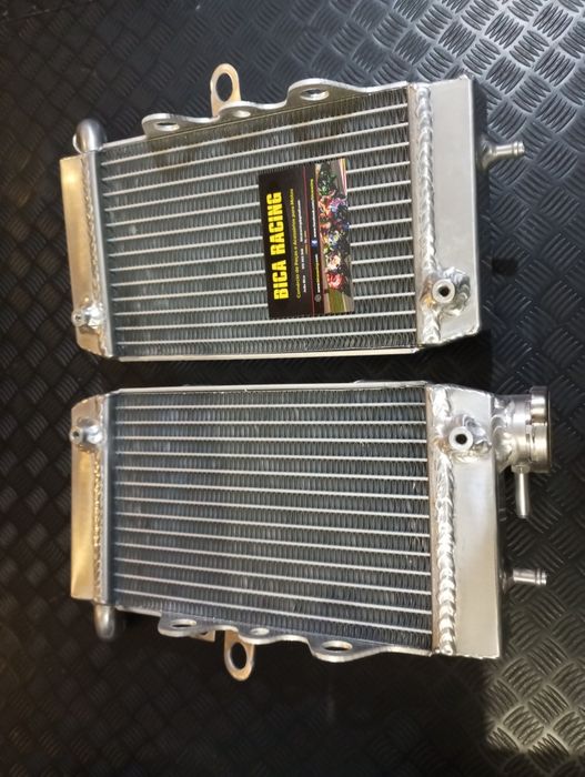 Radiadores Honda XRV750 África twin novos