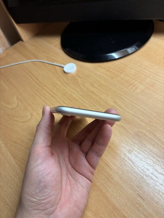 iPhone SE 2020 64GB White / Neverlock