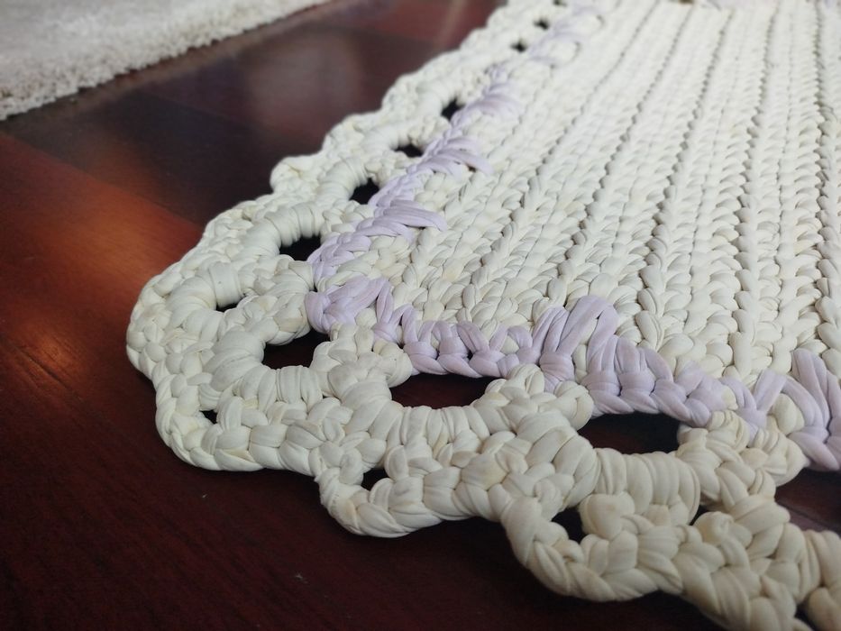 Tapete artesanal em cordão