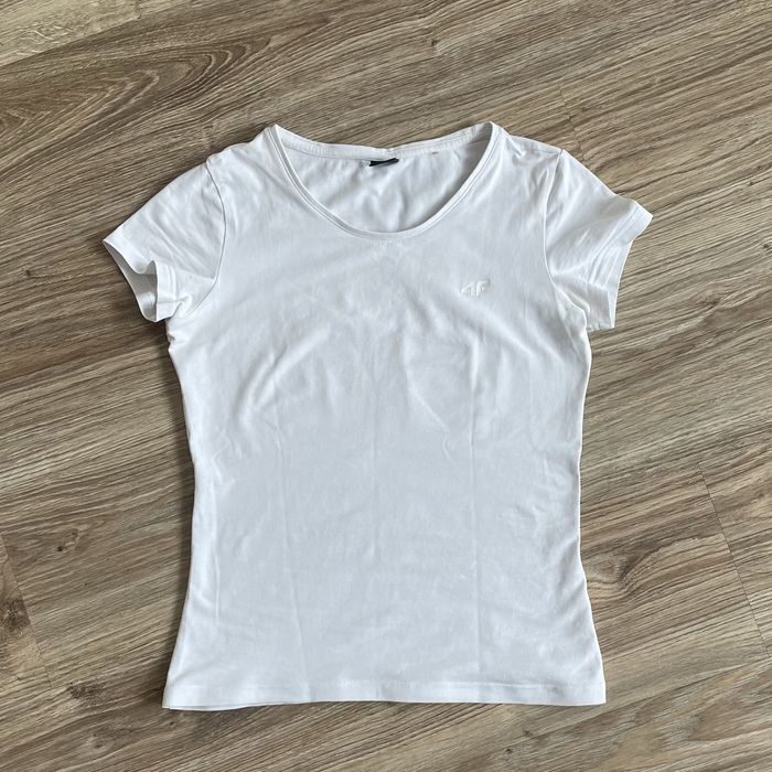 T-shirt biały 4F XS 34