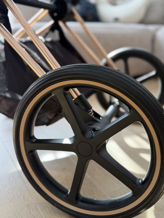 Wózek spacerowy Cybex Priam 4.0 czarny rose gold