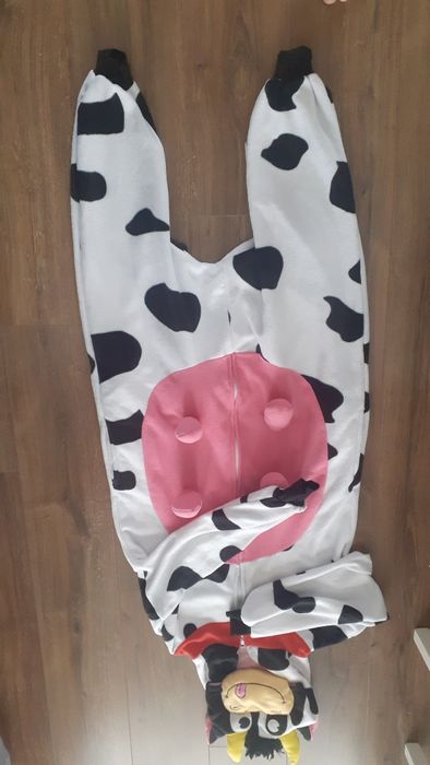 Piżama  /kombinezon / przebranie Krowa r S