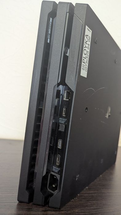 PS4 Pro 1tb Офіційна