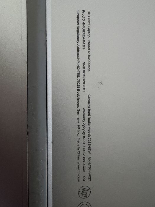 Portatil hp envy 17.3”
