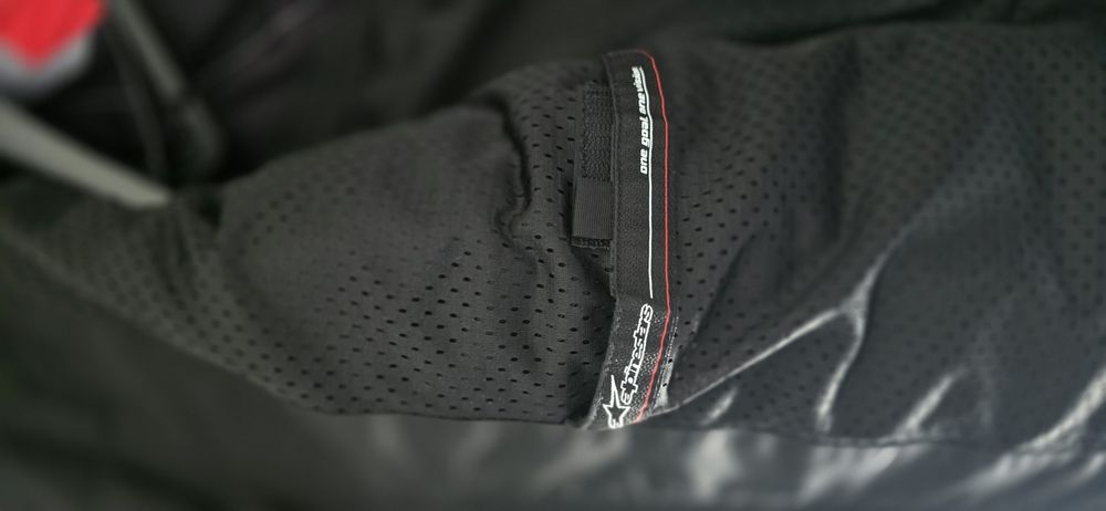 Alpinestars & Dainese
