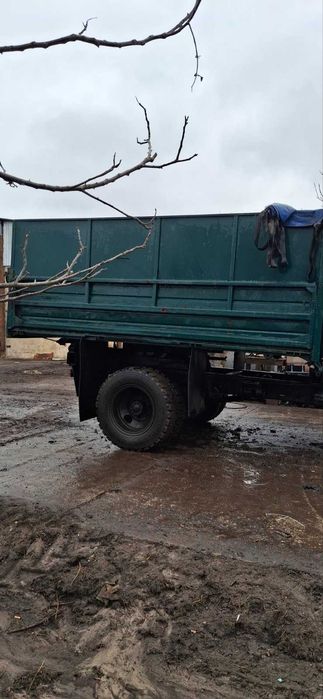 Дизельний самосвал ГАЗ САЗ 3507