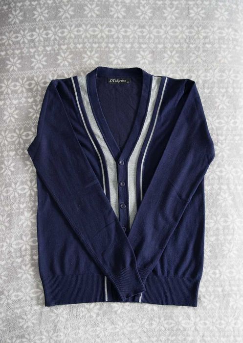 Rozpinany sweter (55% wełna, 10% kaszmir)