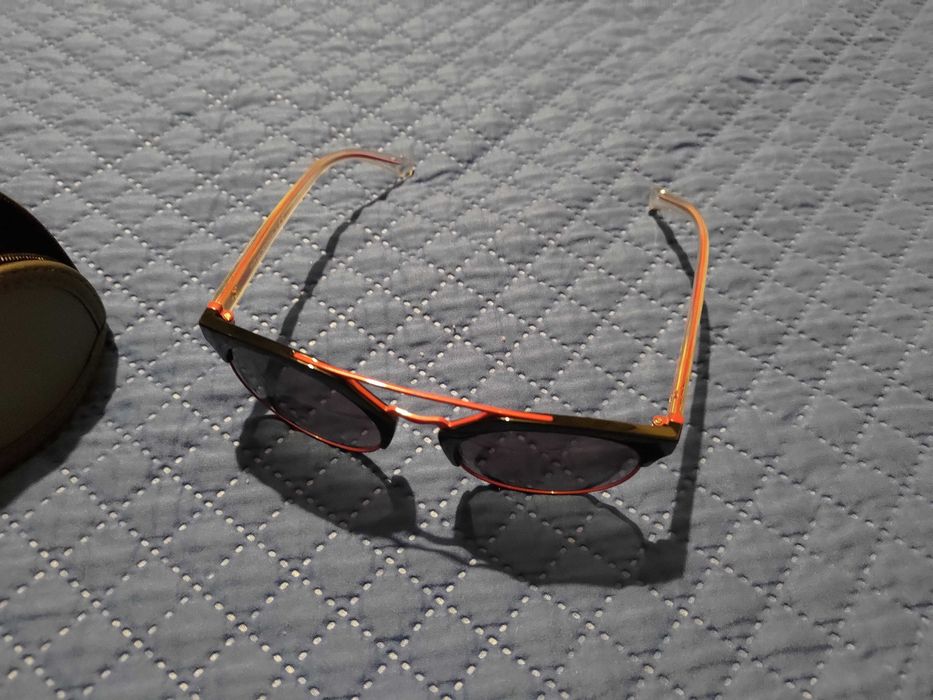 Óculos de Sol Emporio Armani EA4092 - Com Estojo Original