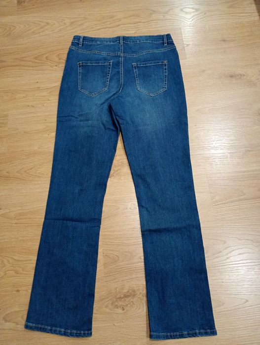 Nowe jeansy Esmara
